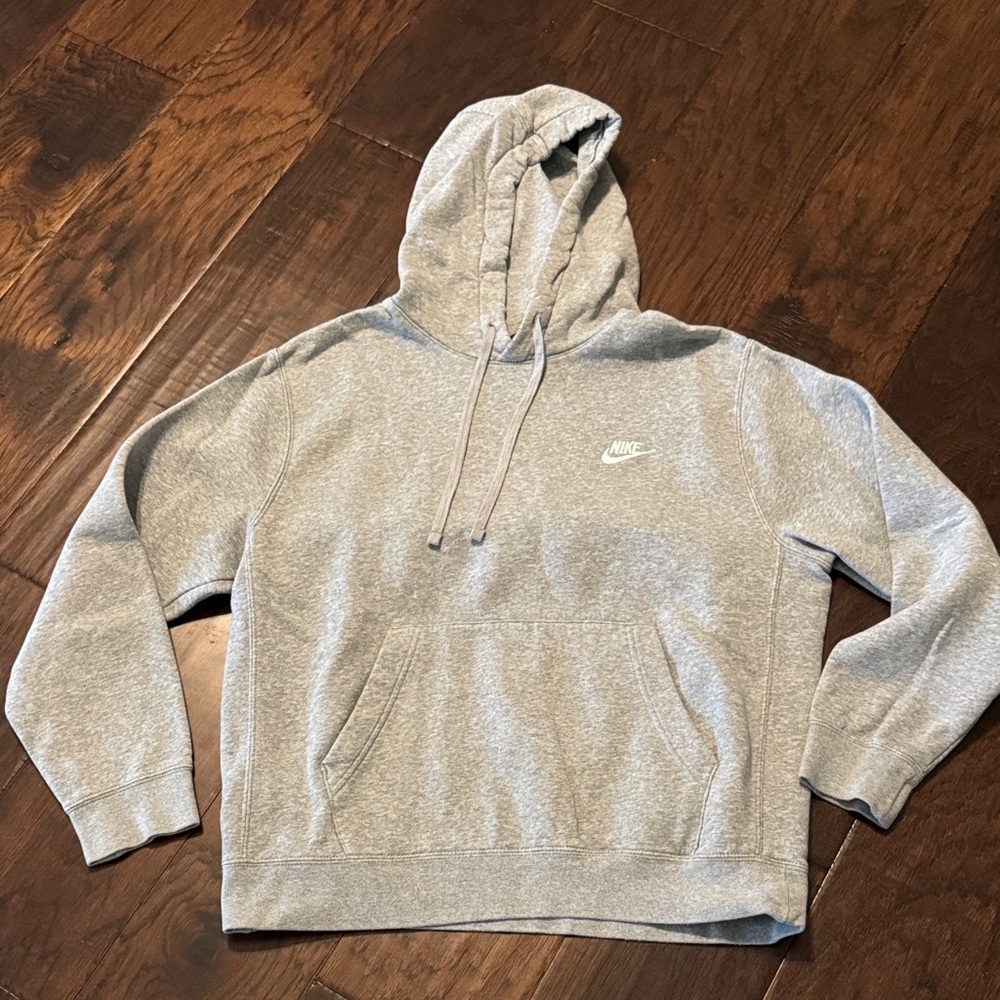 Nike Light Gray Pullover Hoodie